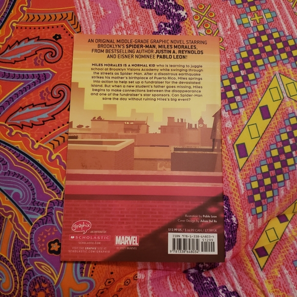 🕷 Spiderman Miles Morales Shockwave Graphic Novel 🕷 - Picture 3 of 4